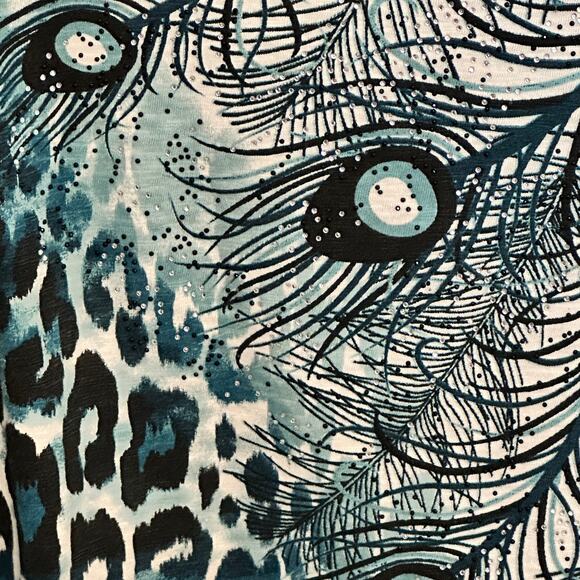 Chicos Peacock Feather Top Size 3 (Womens XL) Teal Sparkle Art to Wear Knit Tee - Picture 4 of 9